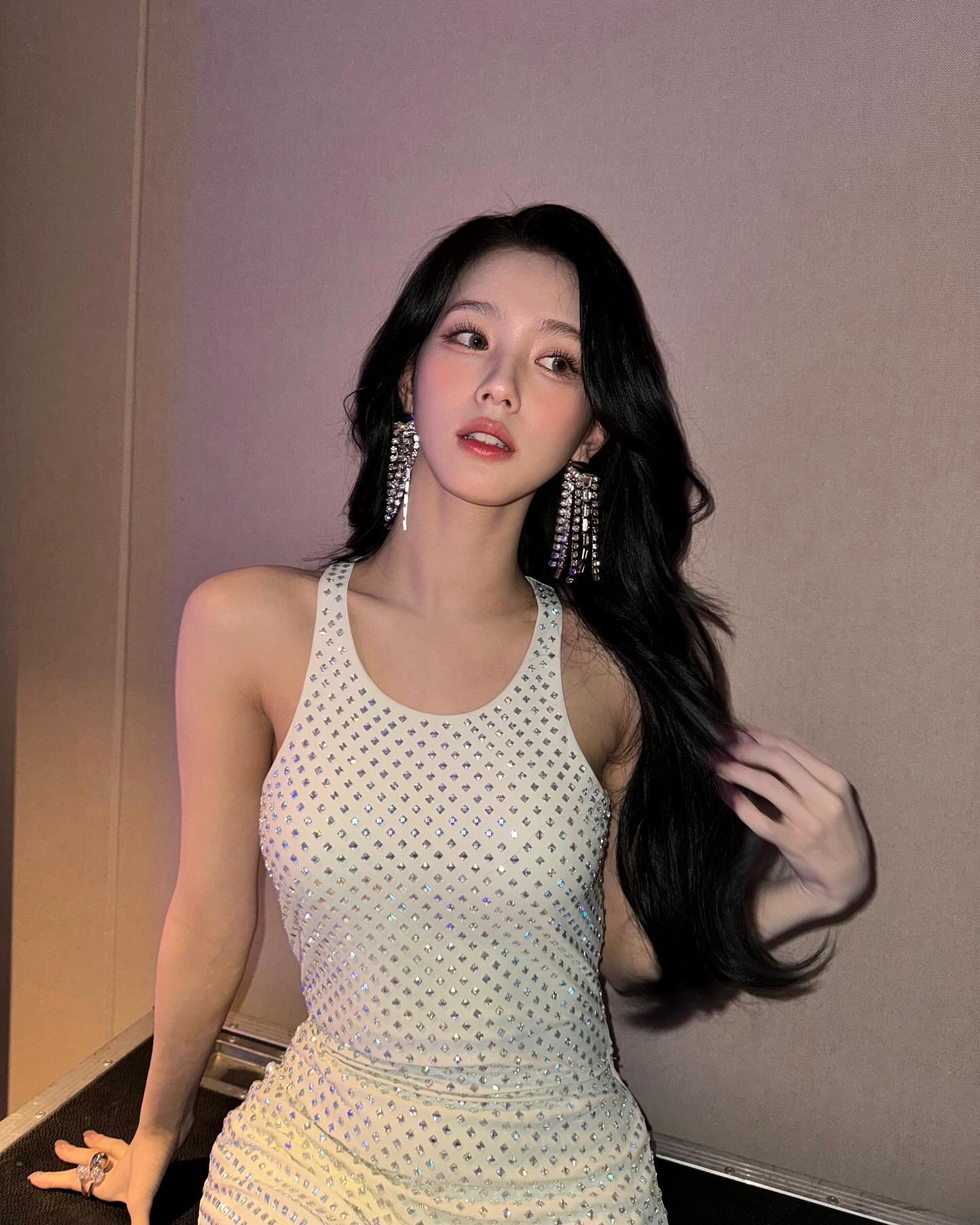 (G)I-DLE Miyeon Birthday Cafe 🎂