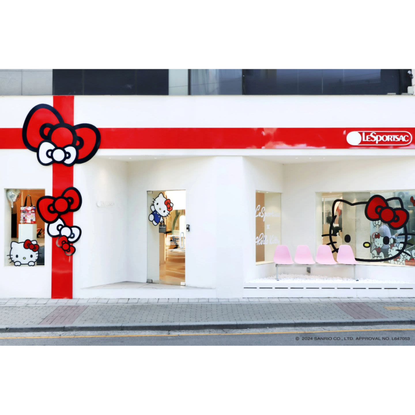 LeSportsac x HELLO KITTY POP-UP