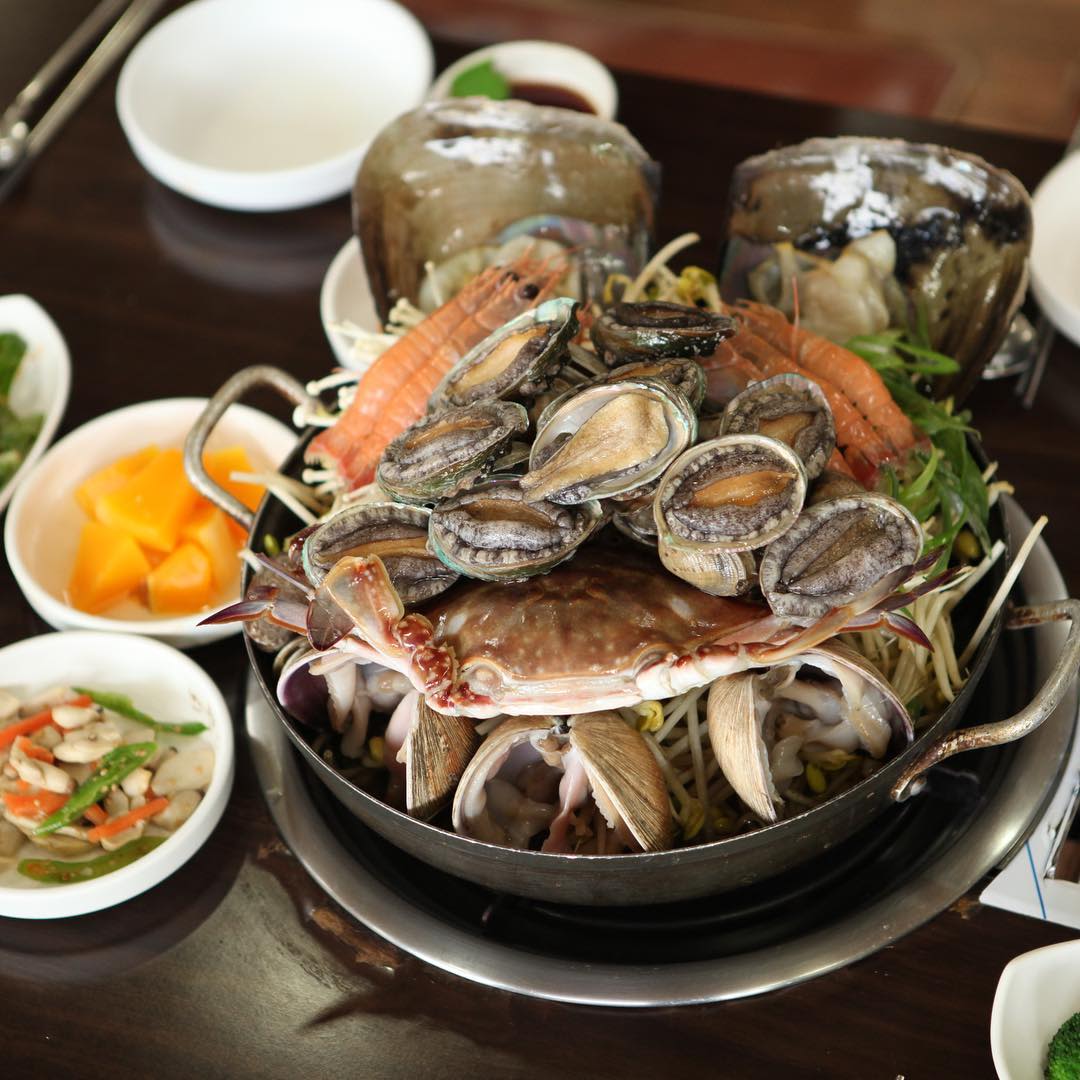 전복 해물탕