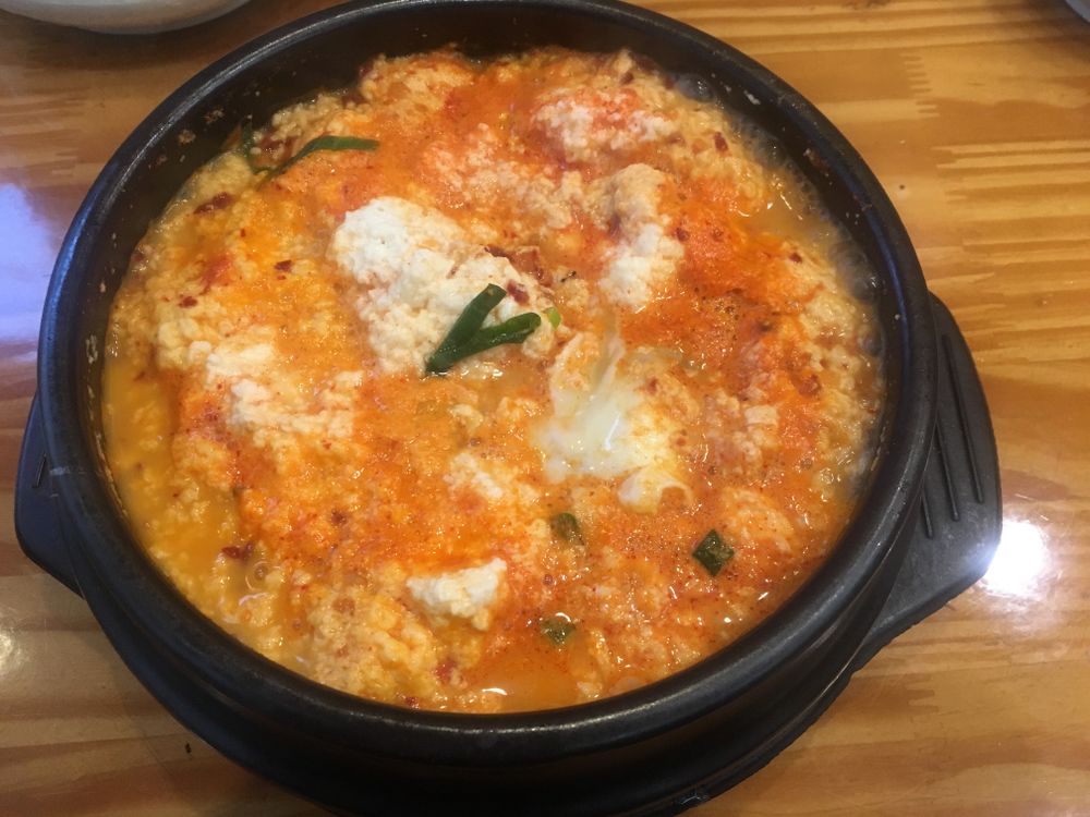 Sundubu-jjigae (soft bean curd Jjigae)