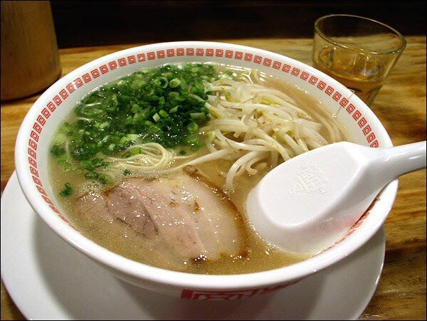 青ラーメン