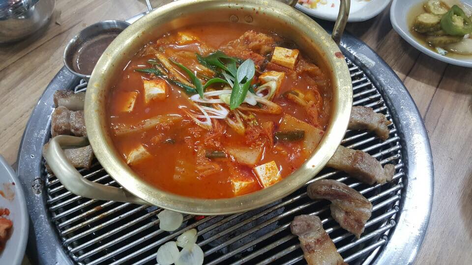 Black Pork Kimchi-jjigae (Kimchi stew)