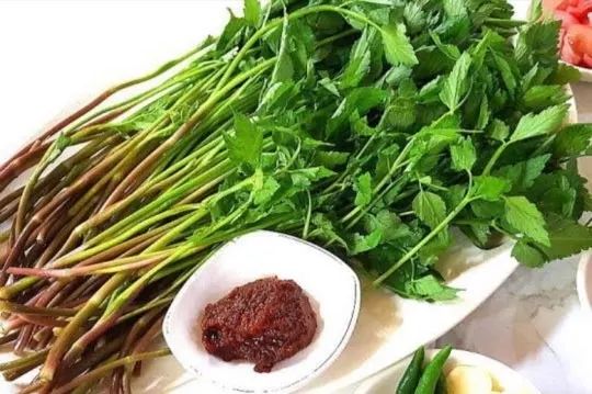 追加水芹