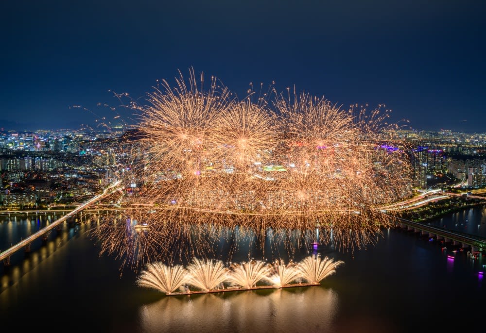 2025 首尔世界烟花庆典