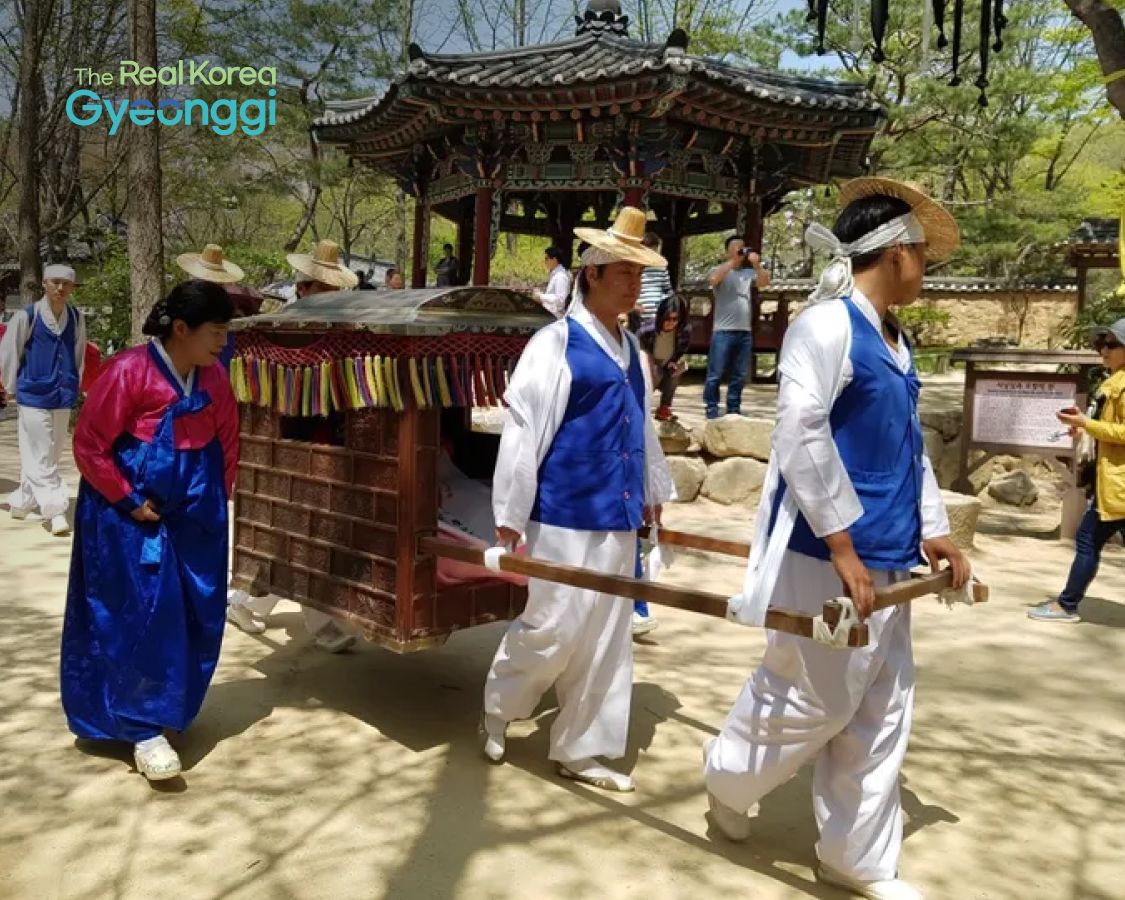 Korea Folk Village Guide AfternoonTour