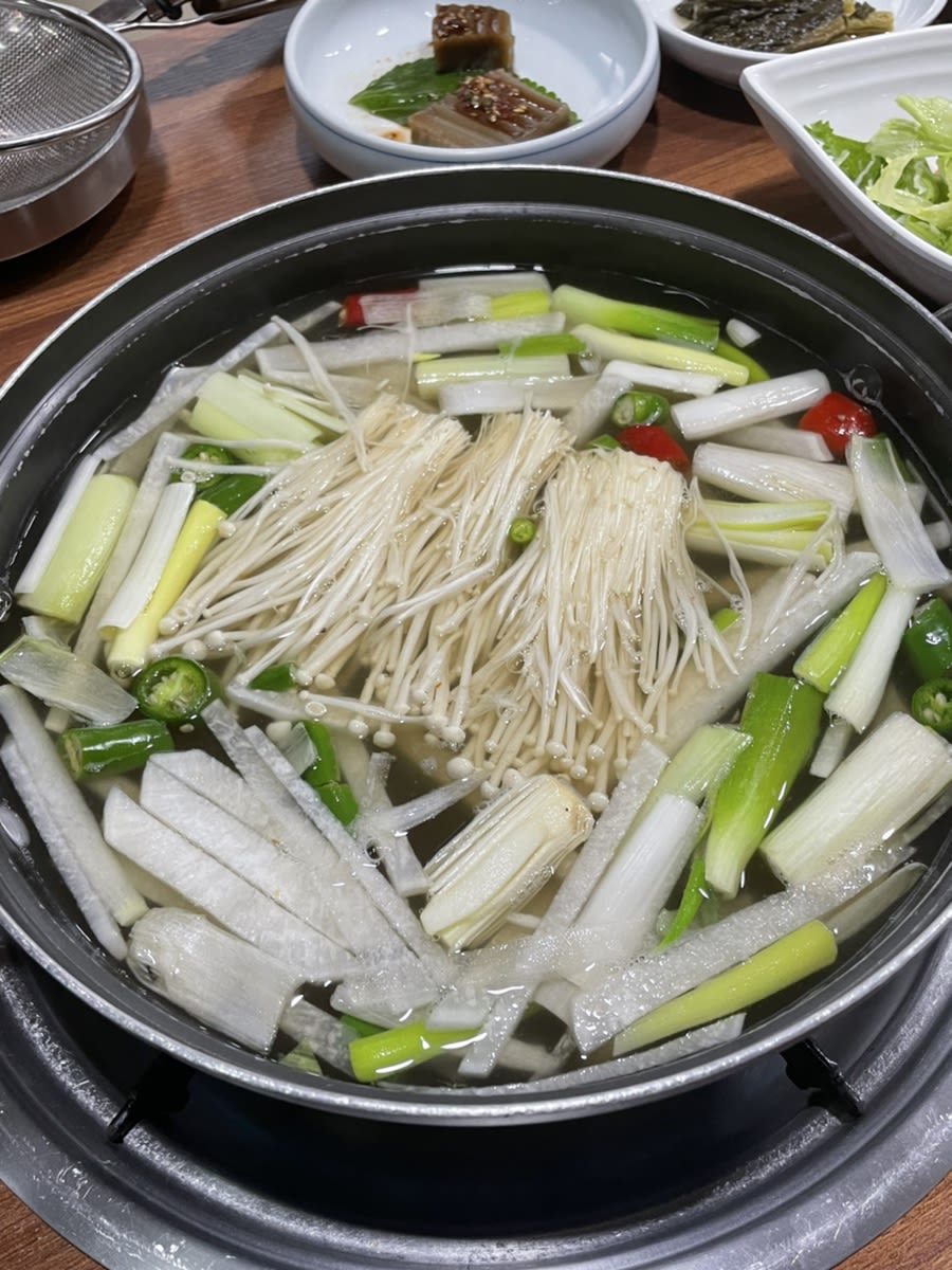 Galmi Clam Shabu Shabu