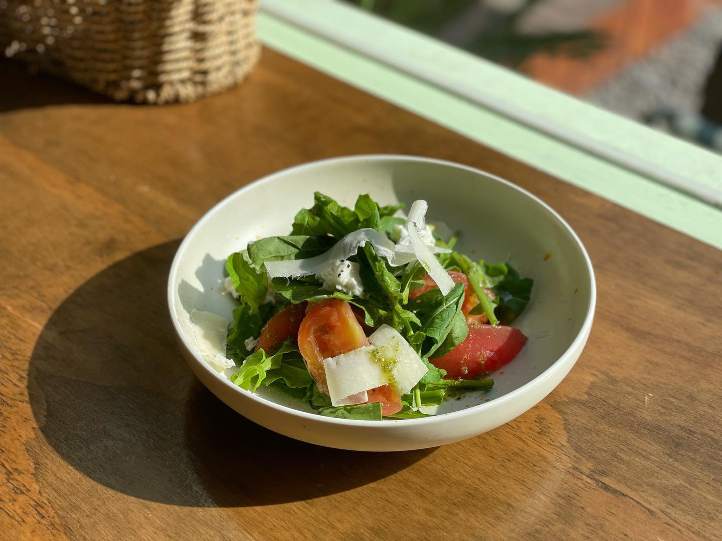 Tomato Burrata Salad