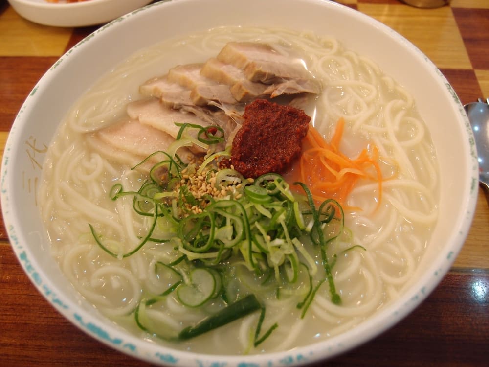 煮干しダシと豚肉の韓国式そうめん
