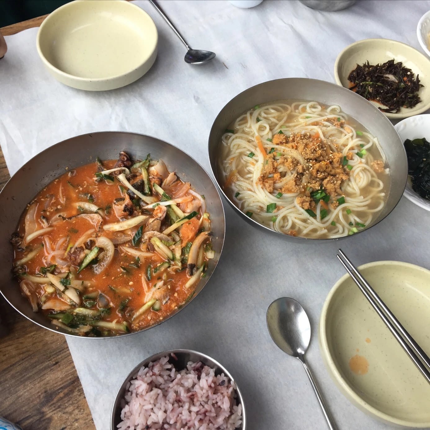 Sea Urchin Guksu
