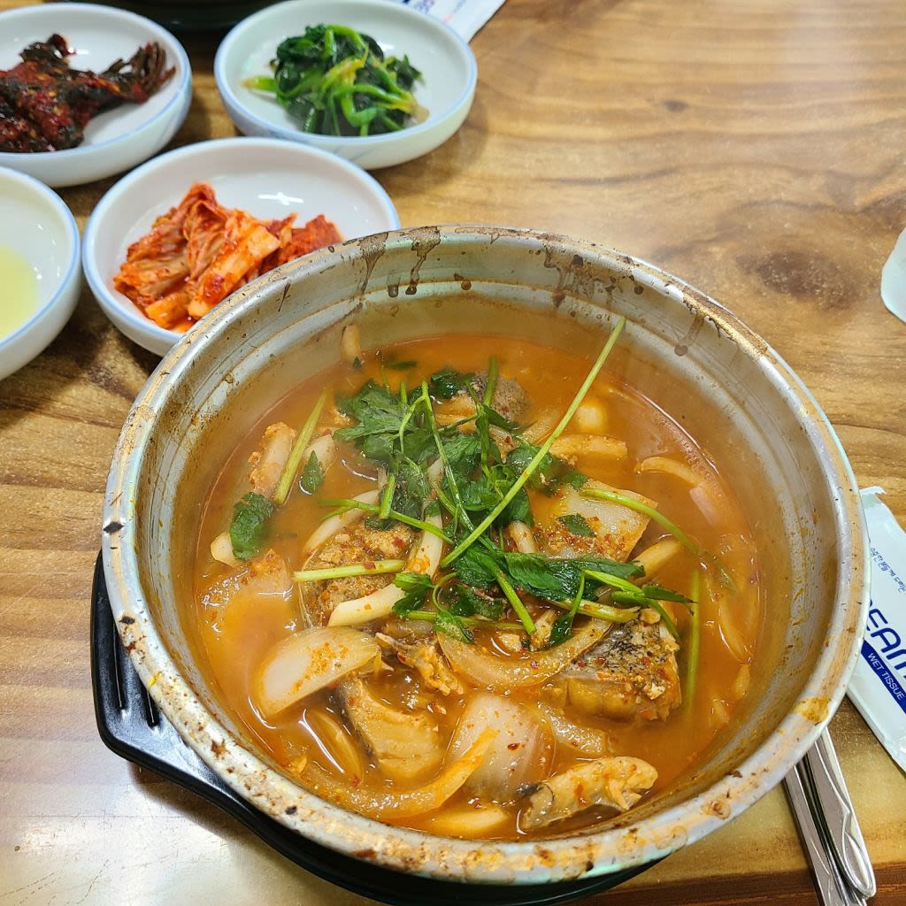 Dongtae-jjigae (spicy pollack stew)