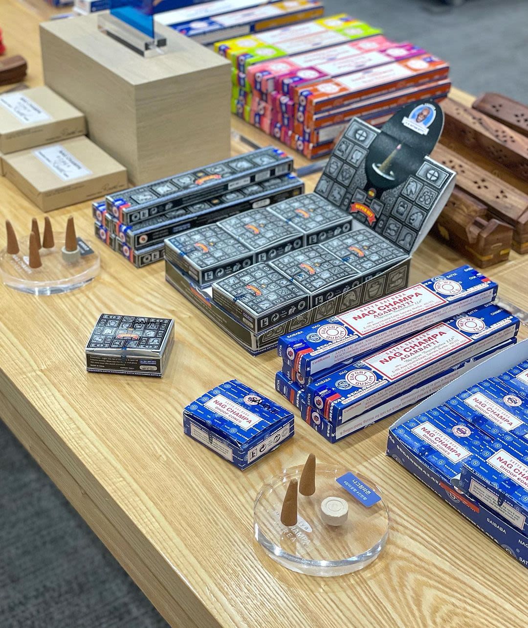 ソイングク mini concert Hyundai Dept. Store South Korea!!! There is now an Official @DojaCat x The Hyundai