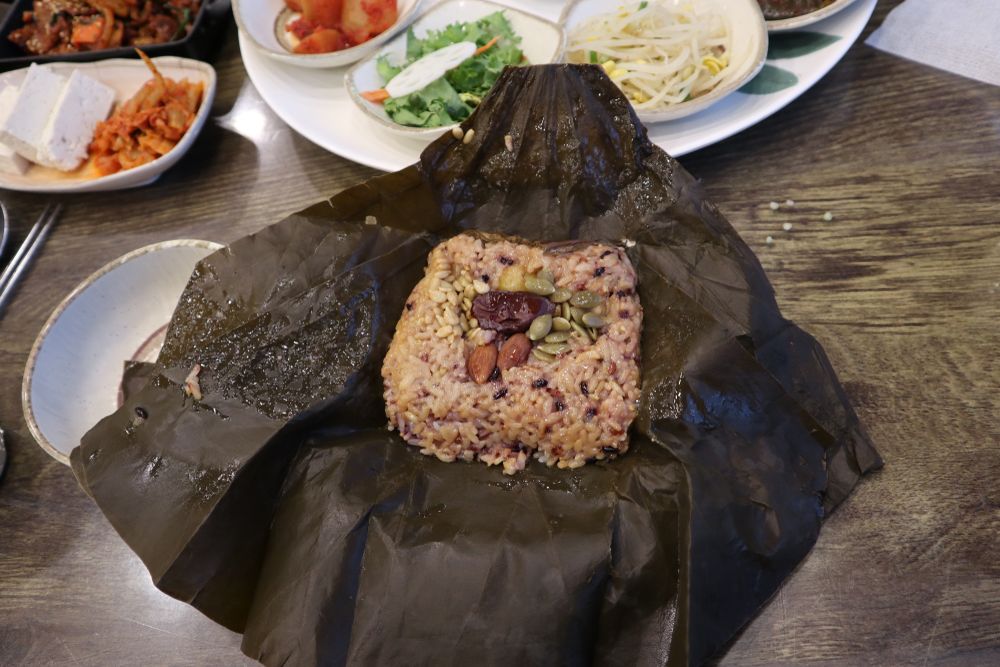 Lotus Leaf Rice Set Meal