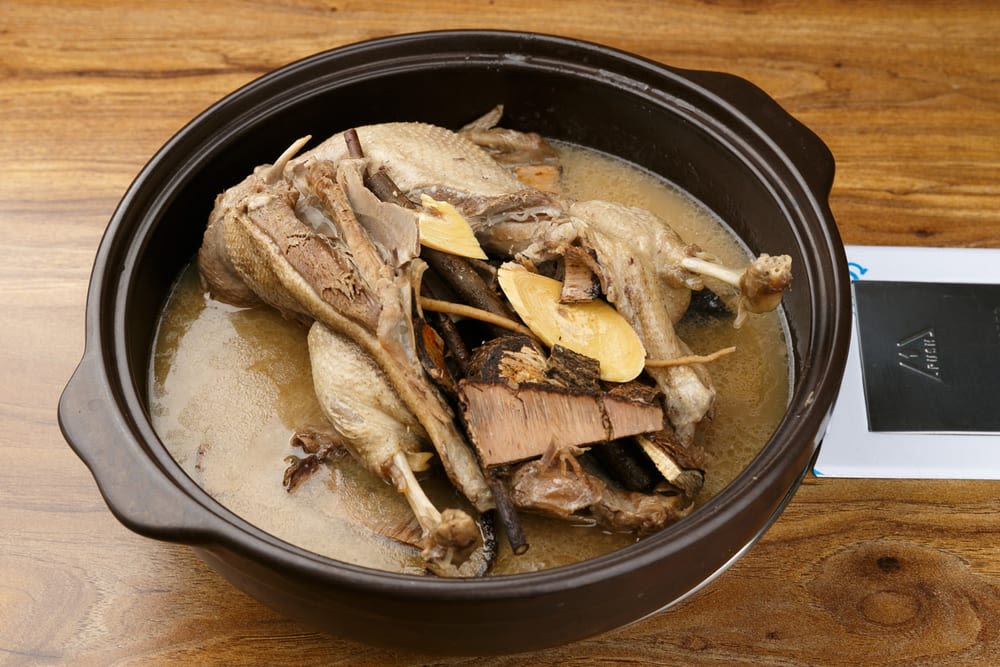 창바위 식당