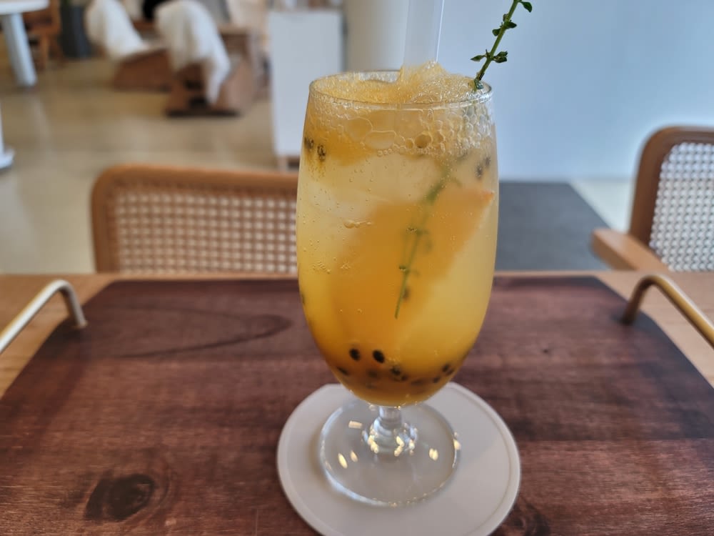 Mango Passionfruit Lemon Tea