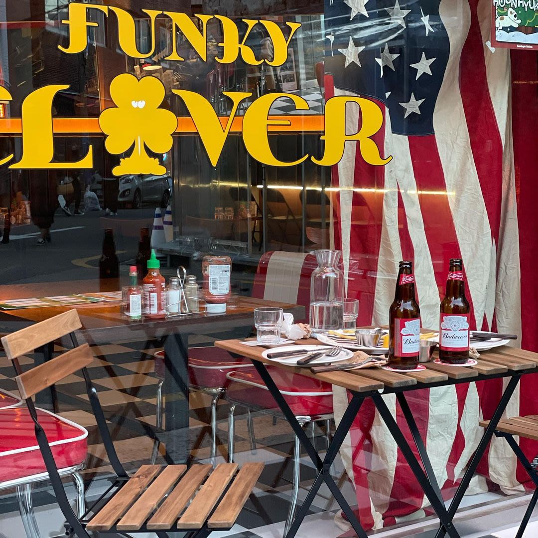FUNKY CLOVER - Image 1
