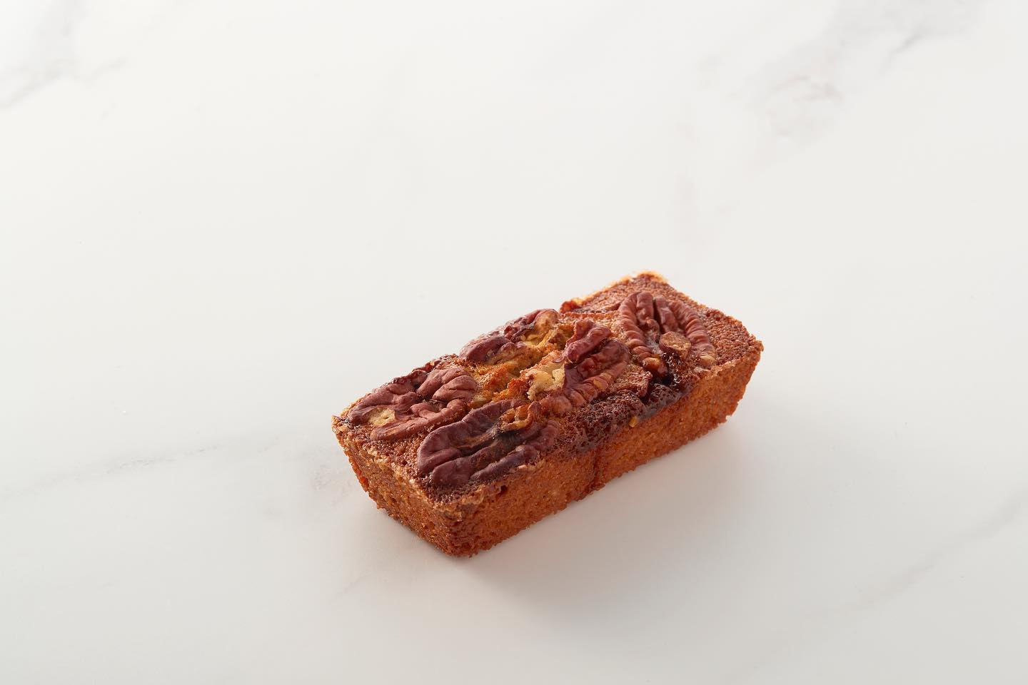 Salty Pecan Caramel Financier