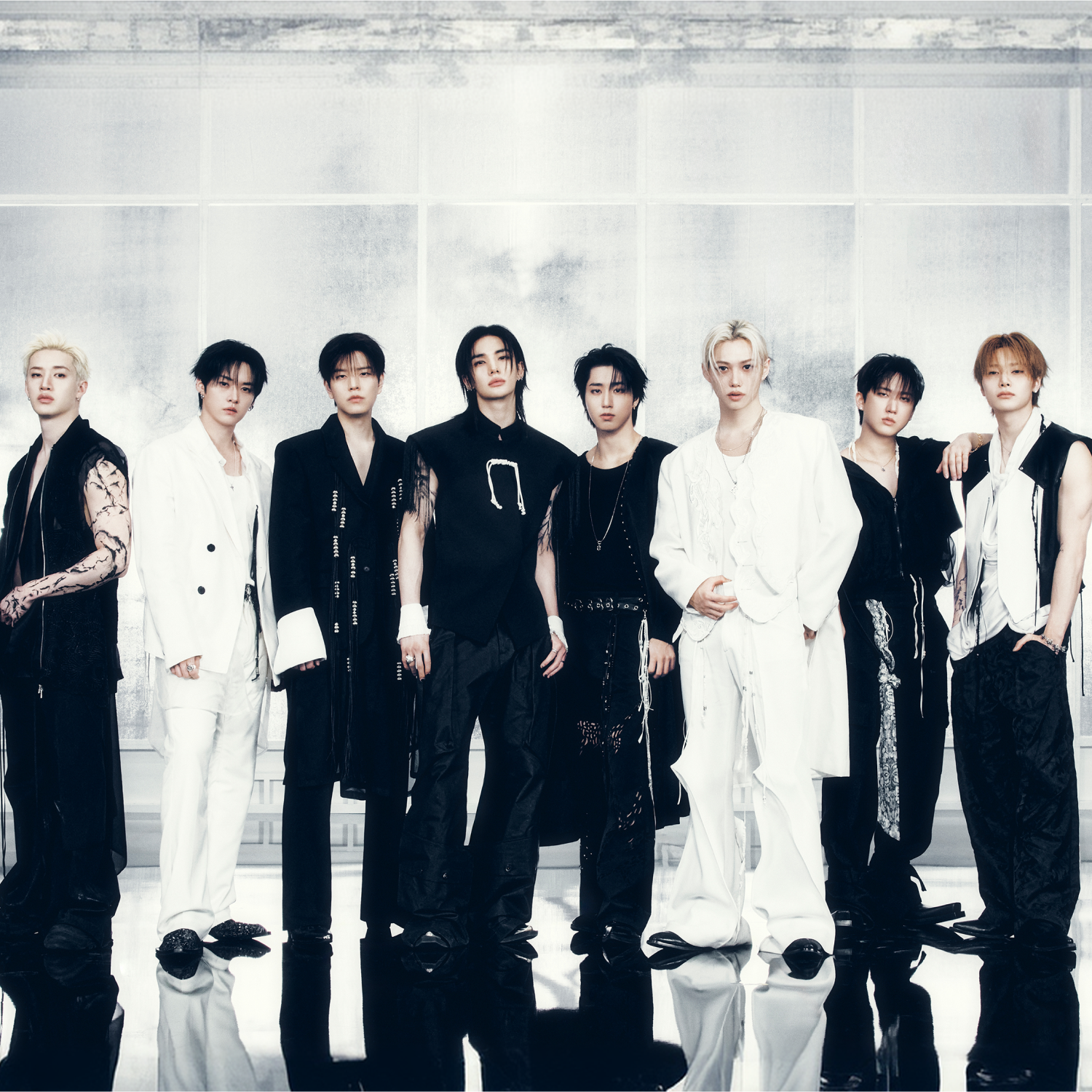 Stray Kids Concert Checklist & Venue Guide | NOL World