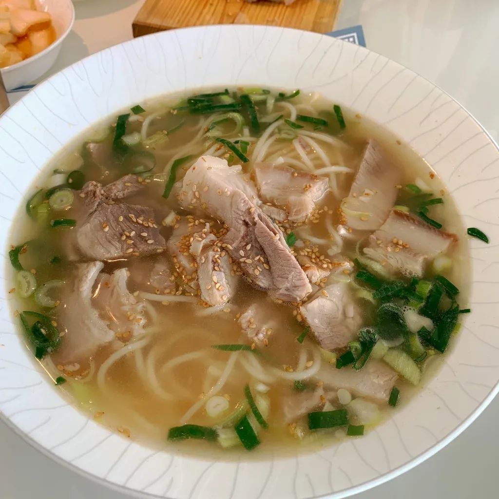 豚肉麺
