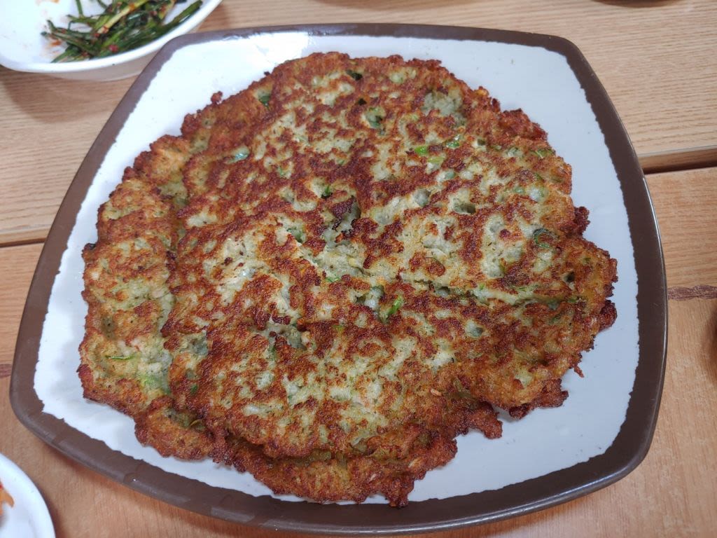 Nokdu Bindaetteok (mung bean pancake)