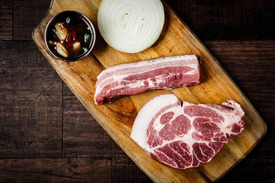 黒豚の厚切り肉