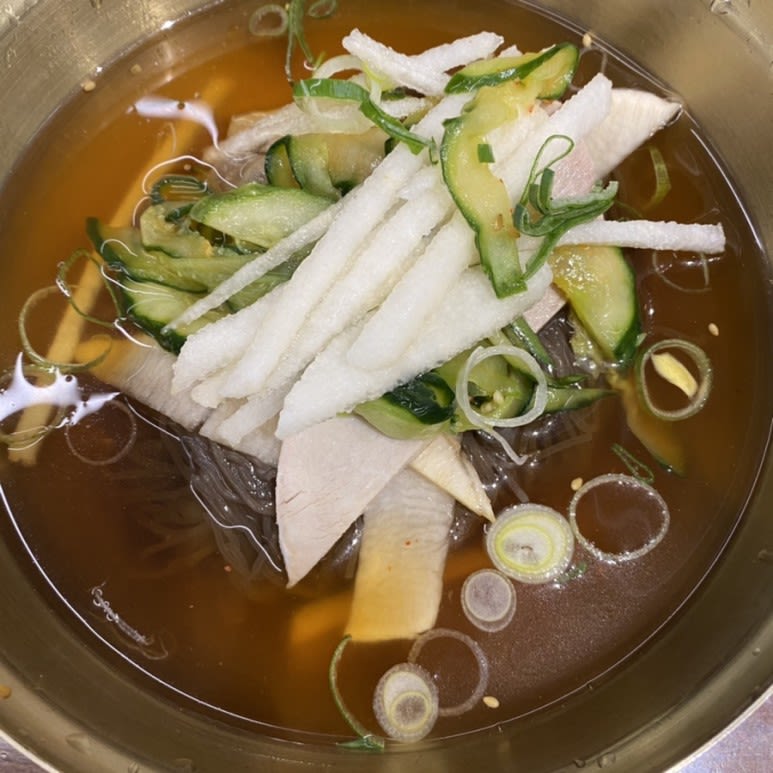 平壌冷麺