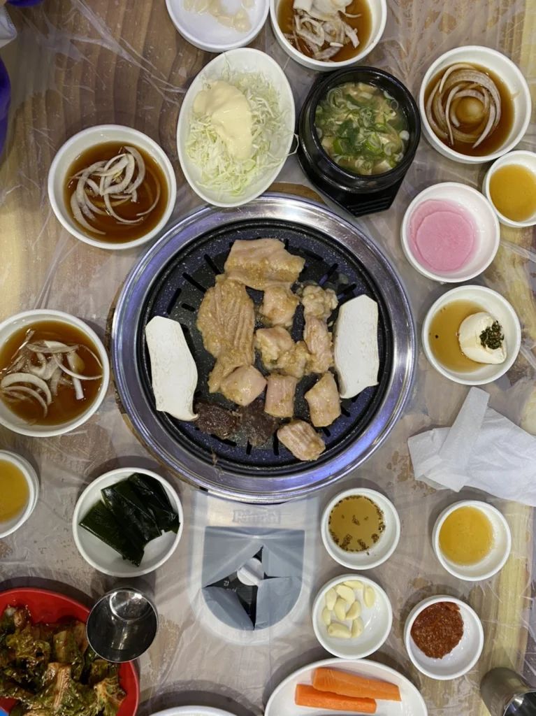Salt-grilled Yanggopchang (beef tripes)