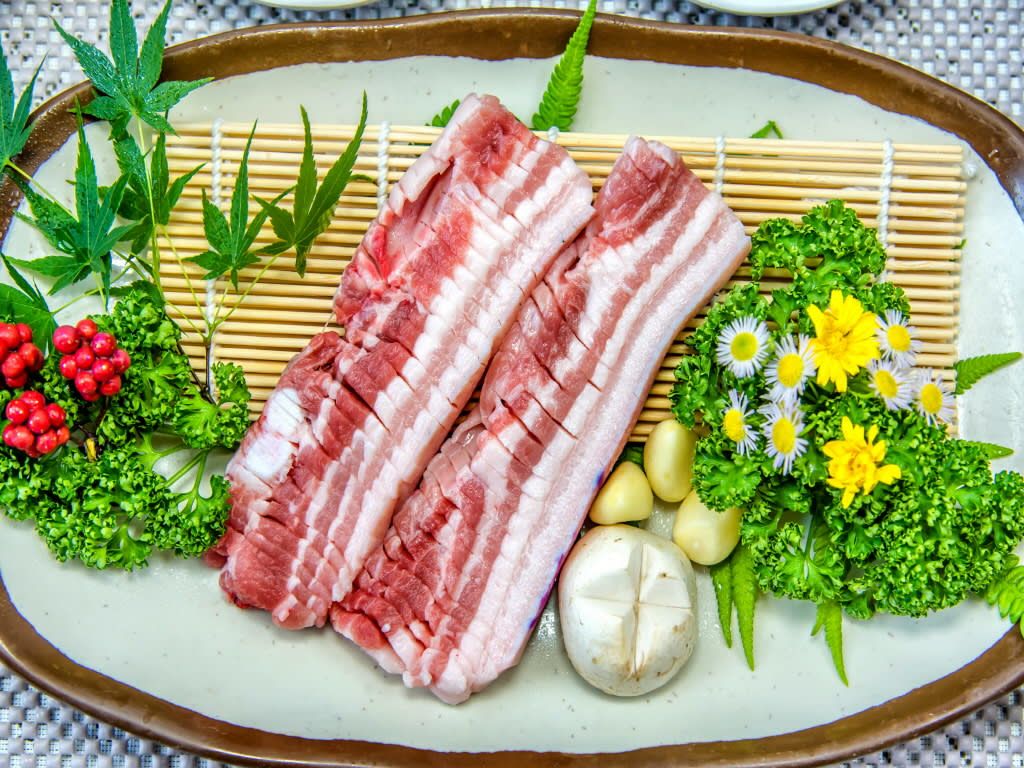 Samgyeopsal (grilled pork belly)