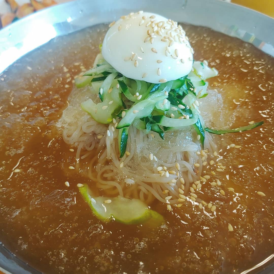 Naengmyeon (cold buckwheat noodles) Set