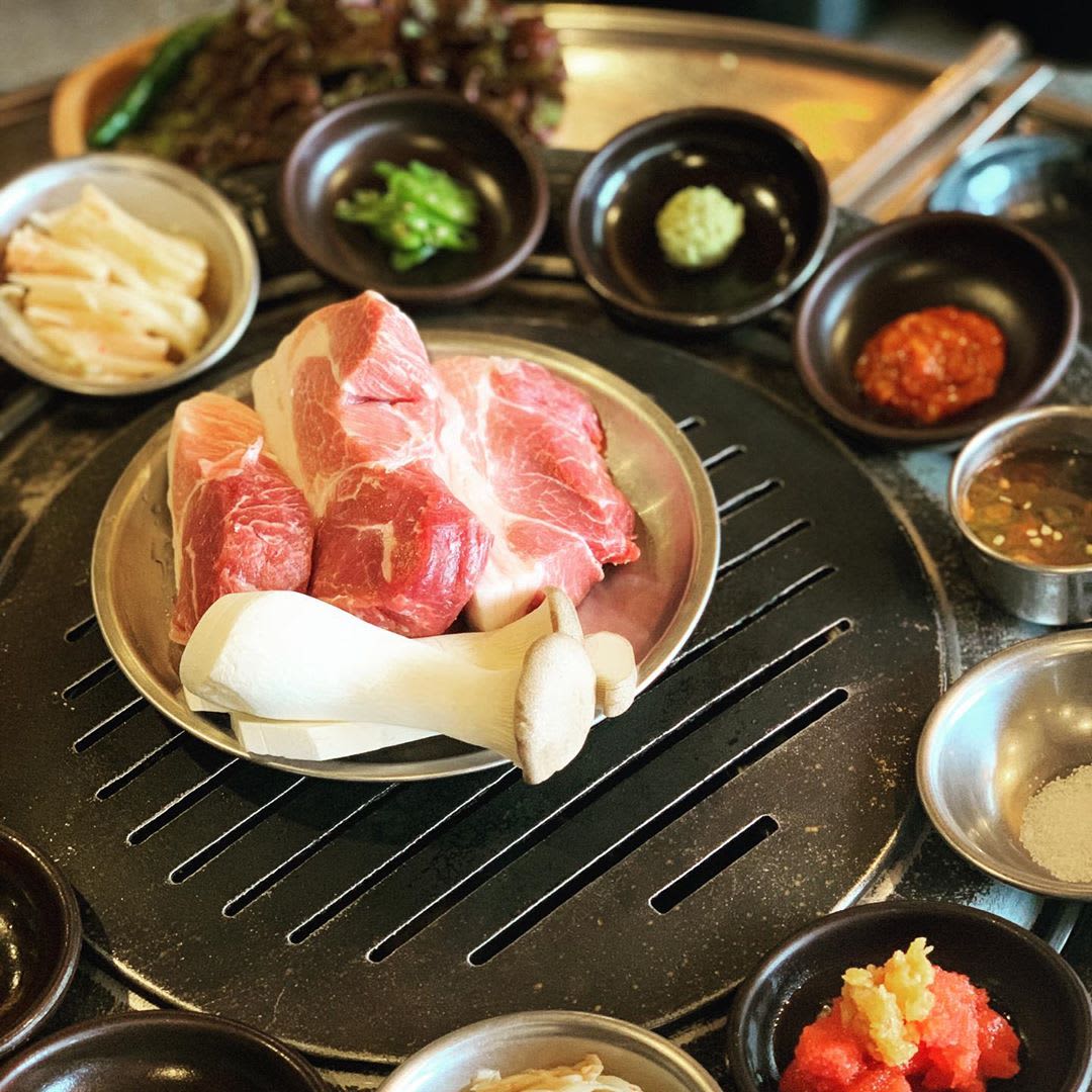 720 Black Pork 1%