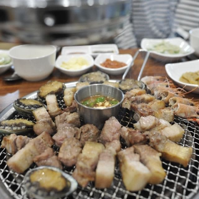 黒豚の厚切り肉