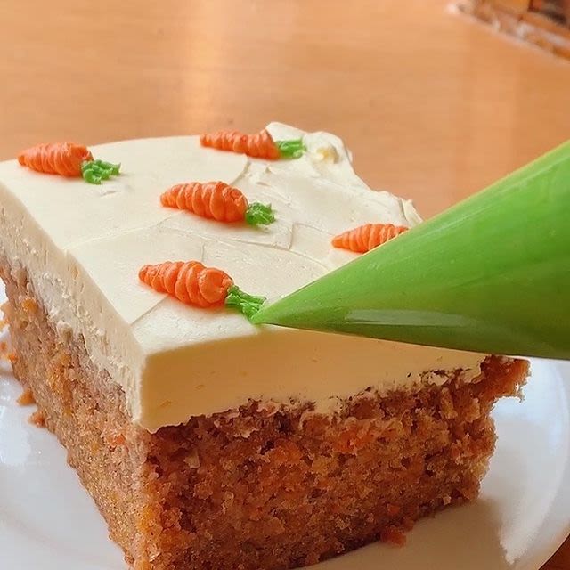 ガーデニングカラットケーキ