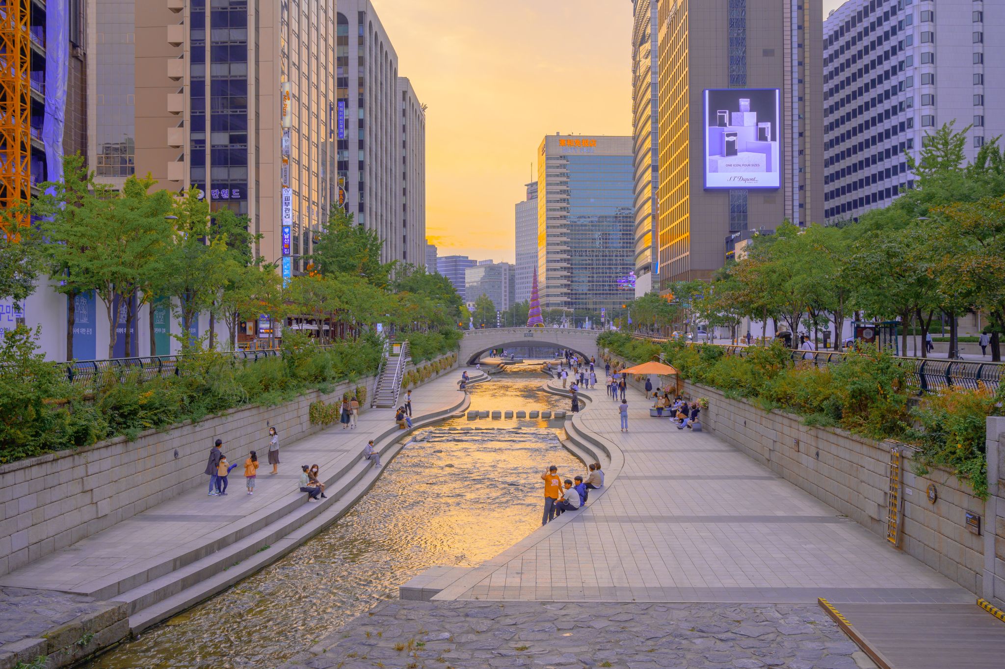 Cheonggyecheon Stream