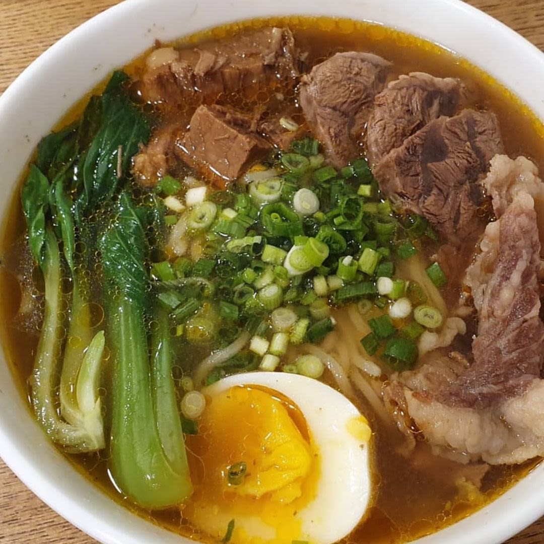 Beef noodles special