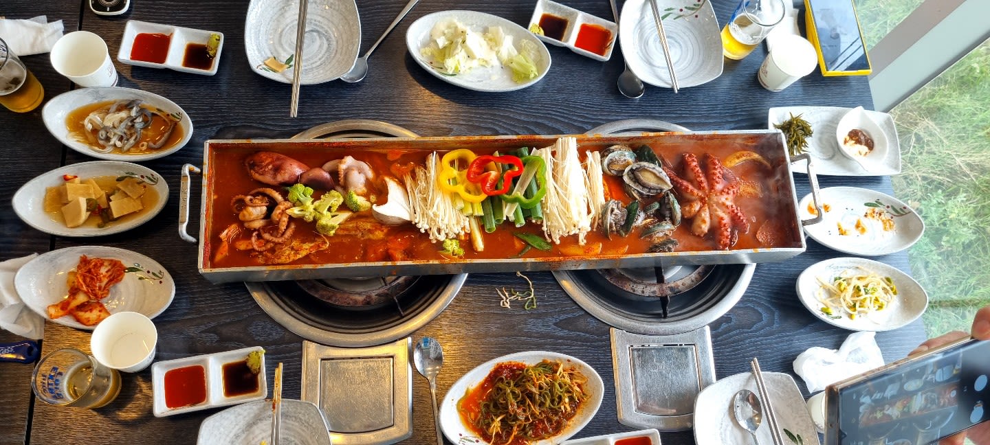Galchi Jorim (braised cutlassfish) with Seafood