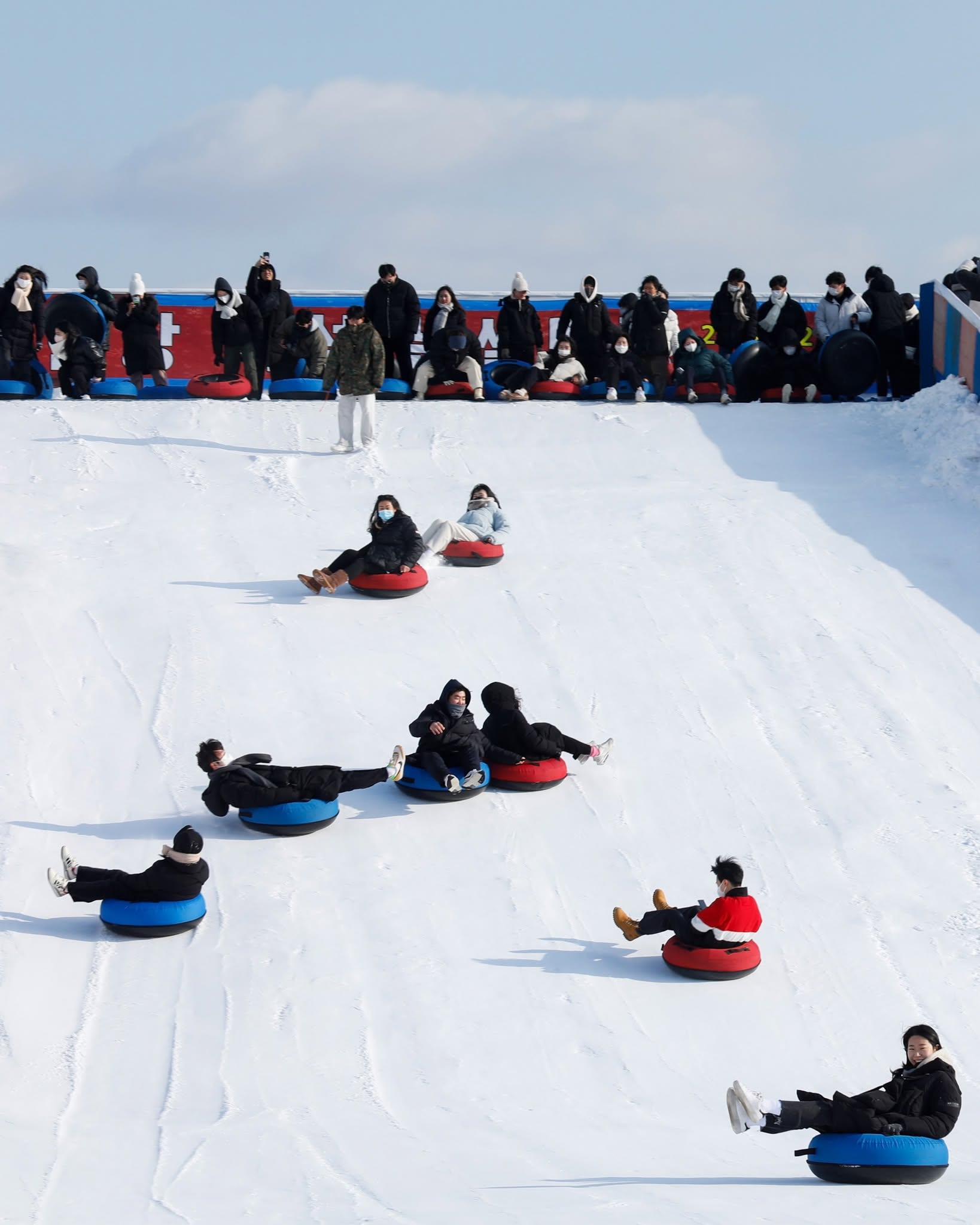 Hangang River Snow Sledding Park