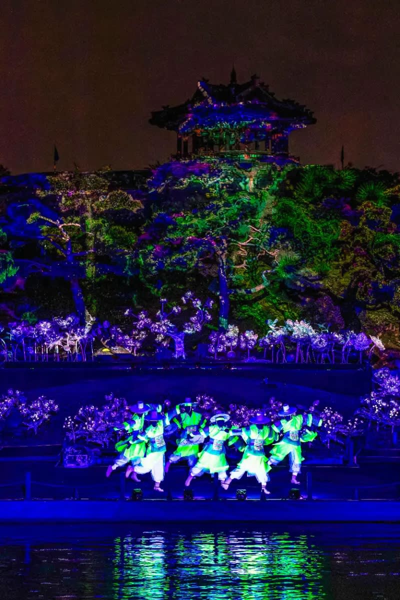 [Suwon Hwaseong Festival] On-water Performance ‘Seonyumong: King's Dream’ Ticket - Gyeonggi Suwon Hwaseong Haenggung Palace (October 5 ~ 11)