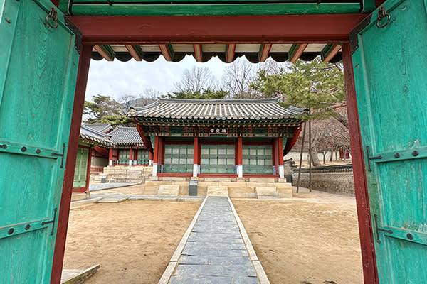 青瓦台＋景福宮＋益善洞・韓屋カフェ巡り＋仁寺洞＋通仁市場「お弁当作り」体験！（１日コース）