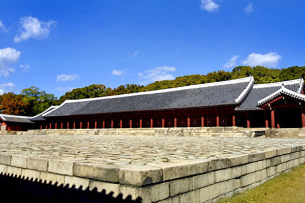 ソウル市内・世界遺産「昌徳宮＆宗廟」午前観光ツアー