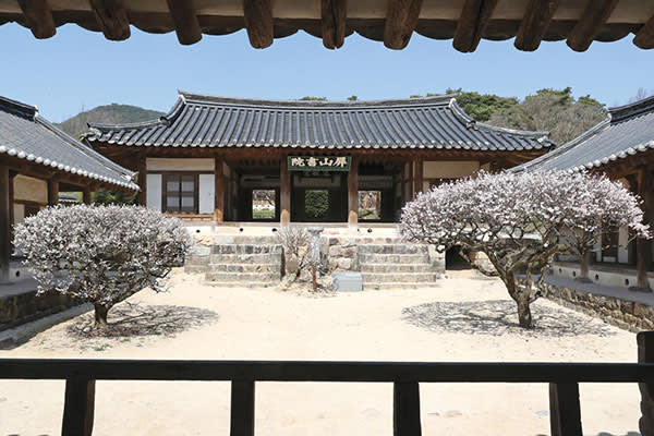 [釜山発]世界遺産・安東「河回村」日帰りツアー