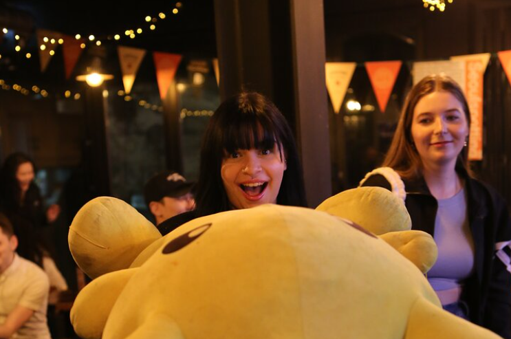 [ソウル] 解放村ヒップスターストリートプレミアムパブクロール+ドラッグショー