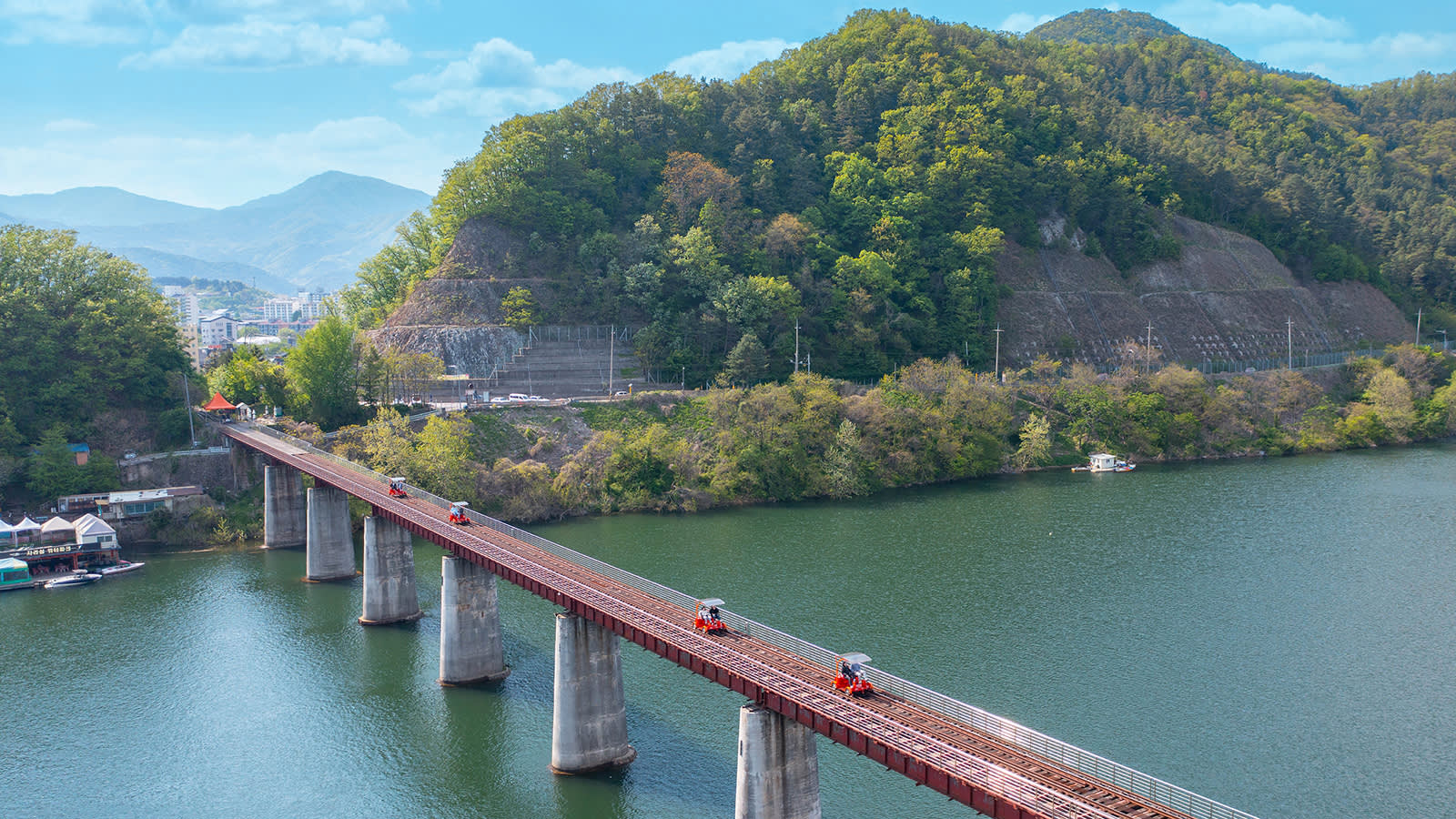 南怡岛 + 小法国村或义大利村 + 加平铁轨自行车 + 晨静树木园一日游