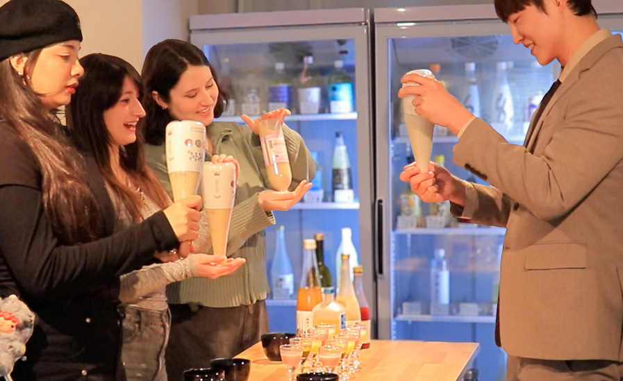 [ソウル] 明洞'White Moon  50種類のプレミアムマッコリ及び韓国酒類の飲み放題試飲会