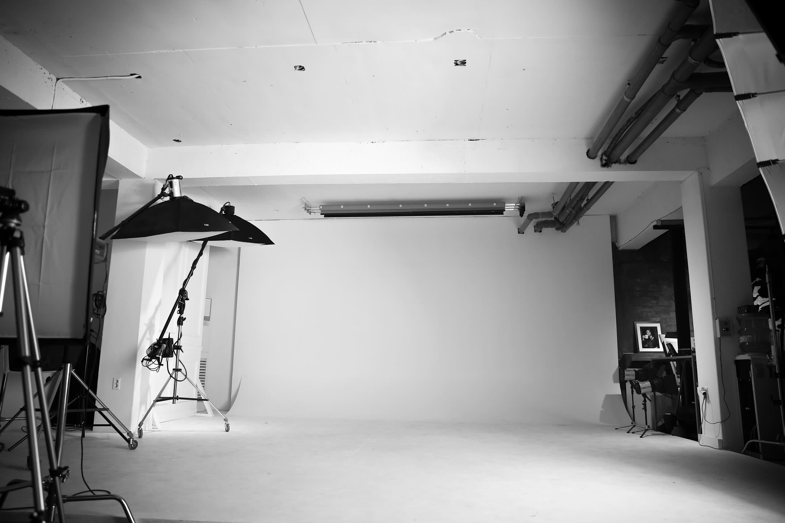 [ソウル]弘大 証明写真フォトスタジオ撮影体験(TIME ON ME STUDIO)