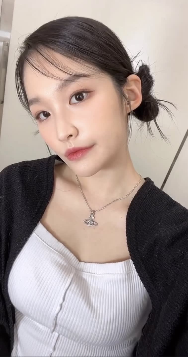 [首尔] 弘大 iimi 发型 & 彩妆 体验