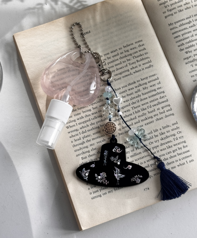 [Seoul] A journey through scents | Korean-inspired Beaded Keyring Perfume, Hand Cream Making Experience