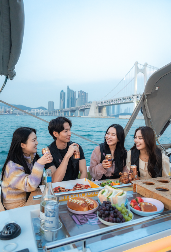[Busan] Private Music Sailing for Families and Friends