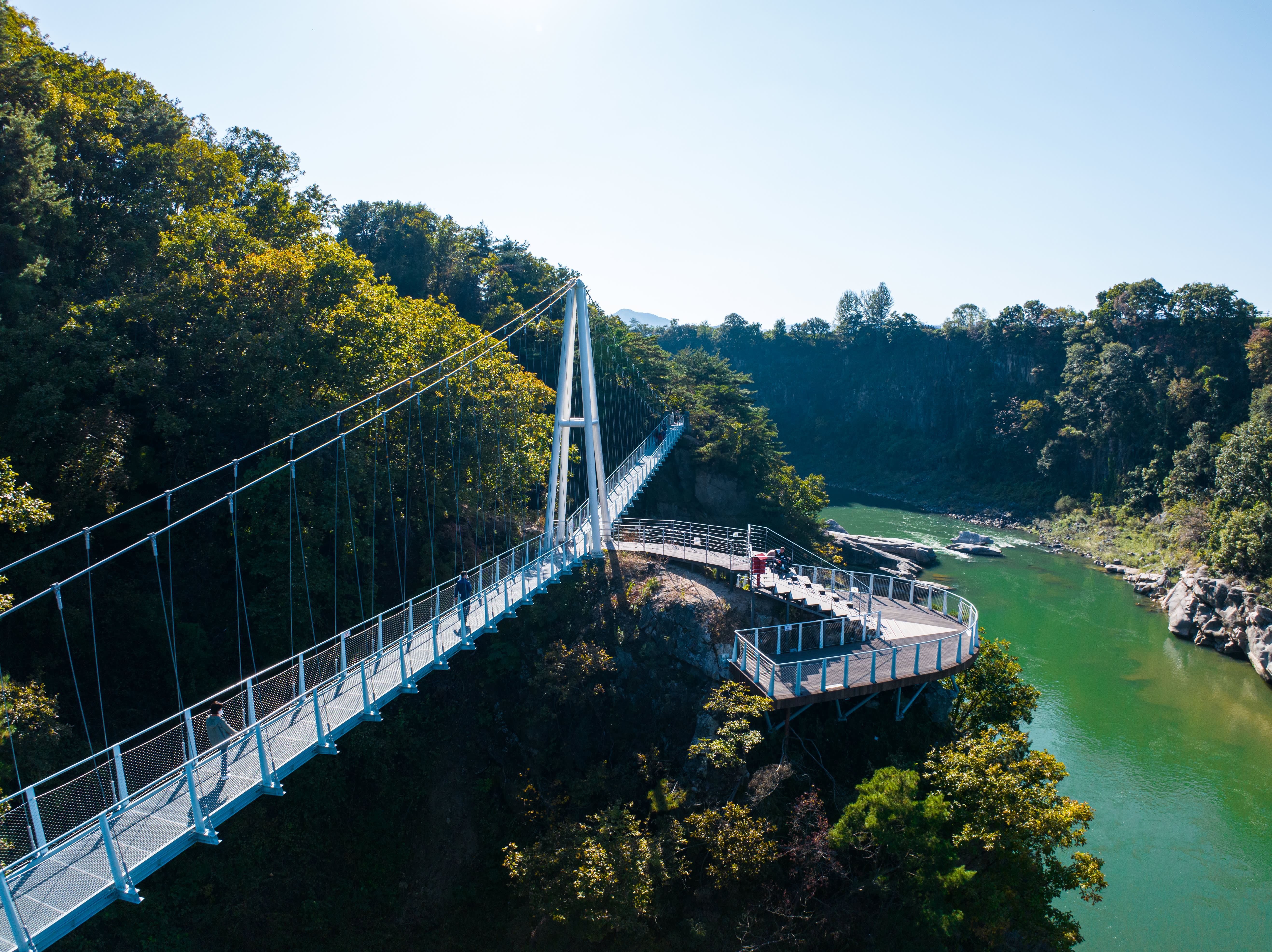 鉄原DMZ非武装地帯/第2トンネル+「UNESCO」漢灘江ジオパークツアー