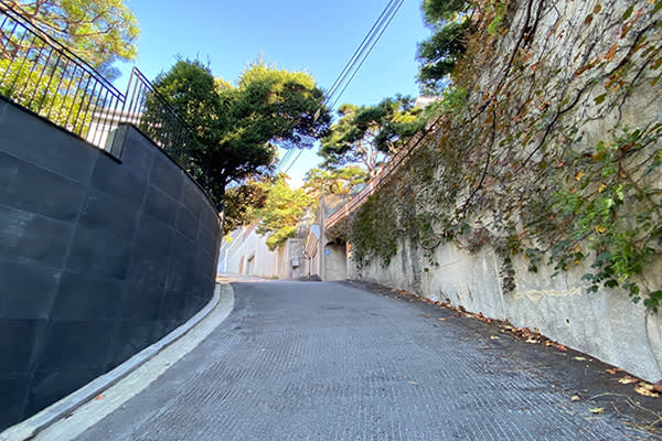 Korean movie "Parasite Semi-Subterranean Family" location tour (Seoul/English Guide)