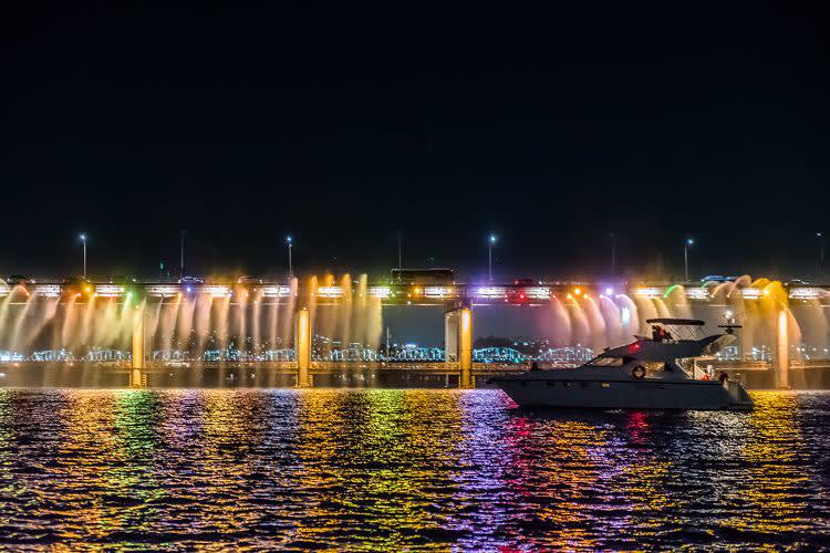 [首尔] 盘浦汉江高级游艇体验金蓝Marina