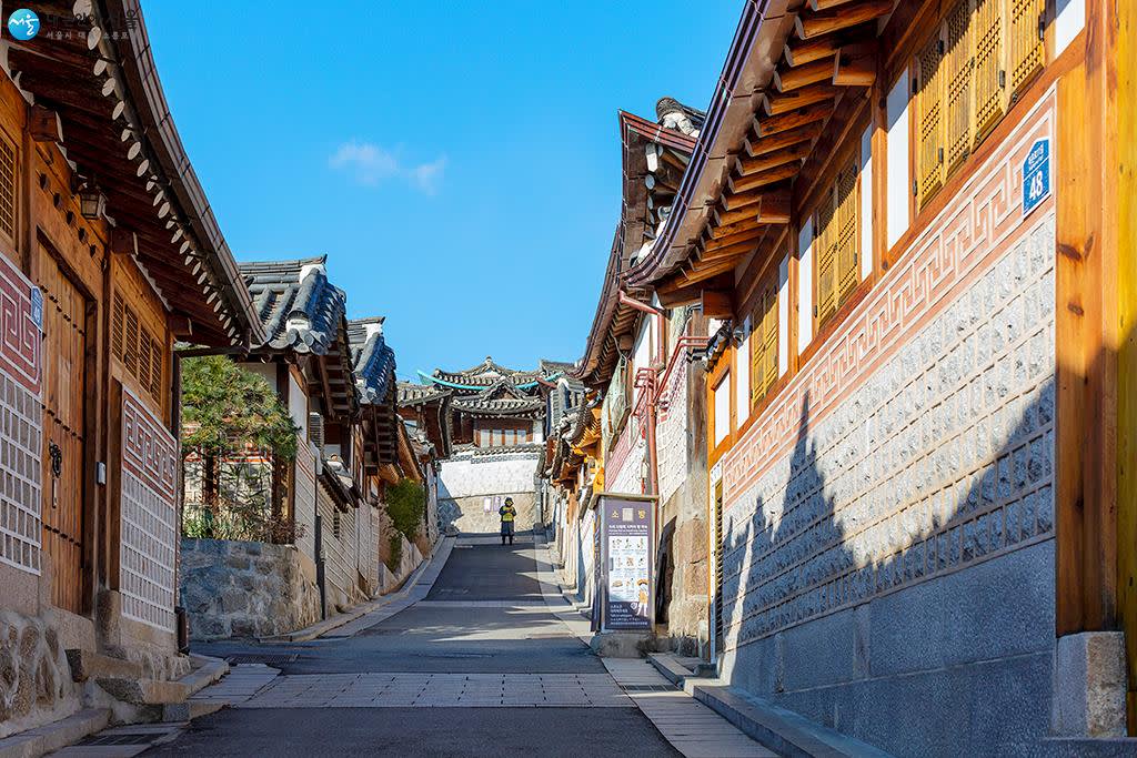 ソウル市内・世界遺産「昌徳宮＆宗廟」午前観光ツアー